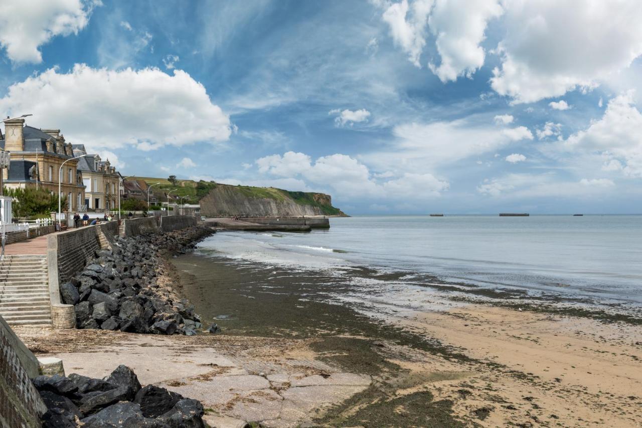 Appartement En Front De Mer Avec Terrasse Et Vue Mer Arromanches-les-Bains Exterior photo